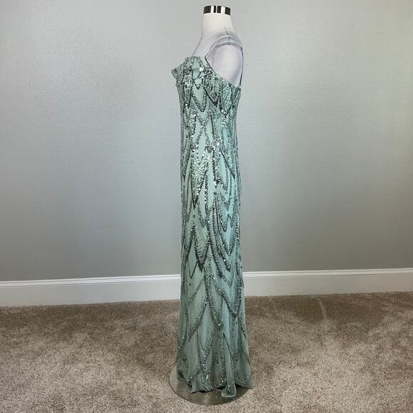 Betsy & Adam Sequined Column Evening Gown Green Size 2 Sleeveless Formal Dress - Picture 5 of 14